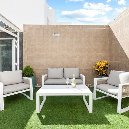 Beyond Lanzarote Vila San Bartolomé