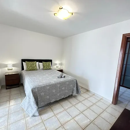 Villa Beyond San Bartolome (Las Palmas)